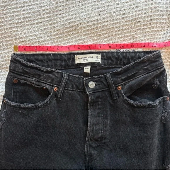 Abercrombie & Fitch womens The Dad high rise curve love jeans black size 2 / 26 - Picture 3 of 7